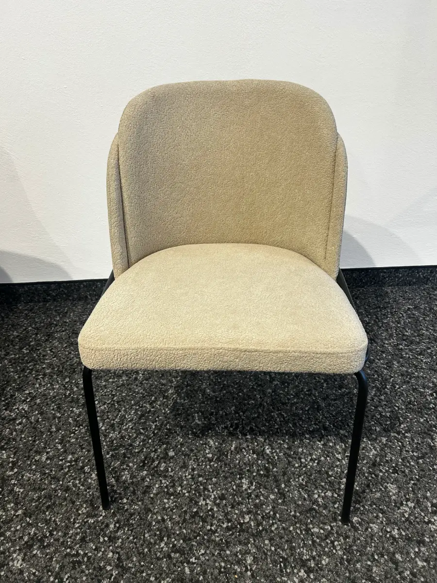 Esszimmerstuhl Violet – Moderner Polsterstuhl mit elegantem Design – Bild 7